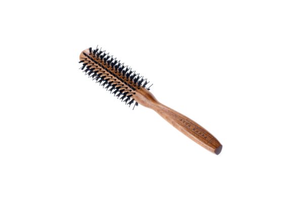 hair-brush-round-mahogany-wood-pins-boar-bristles-nylon-731-acca-kappa-600×400